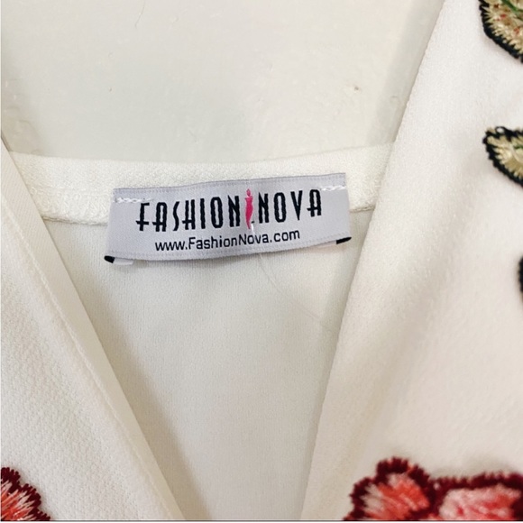 Can't Fade Away Maxi Dress
White Shorts Romper Maxi Dress - Picture 11 of 12